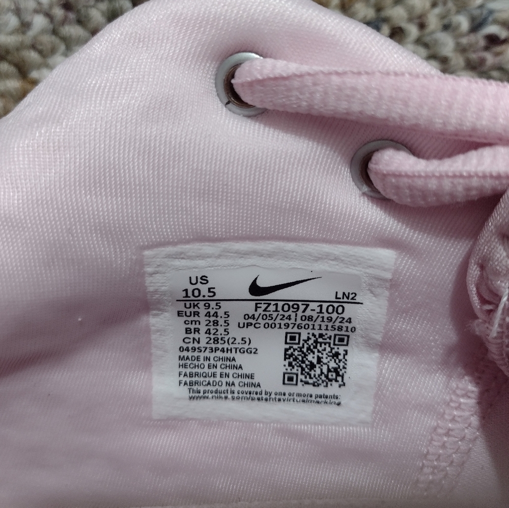 Nike LeBron XXII X Monopoly 'Mr. Mogul' Pink Silver Mens Size 10.5 - Picture 6 of 11
